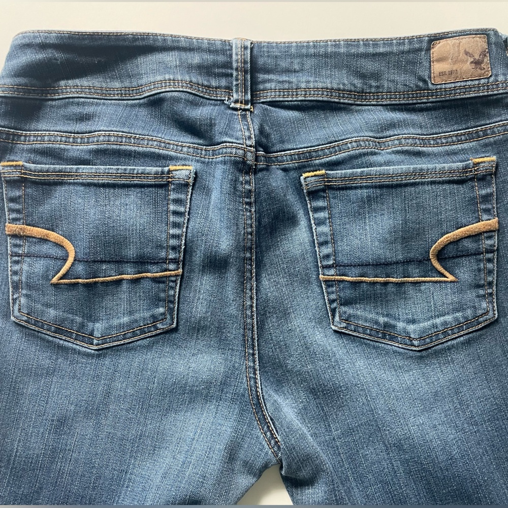 American Eagle Outfitters Women’s Kickboot Denim Jeans, Size 10 - Picture 2 of 7